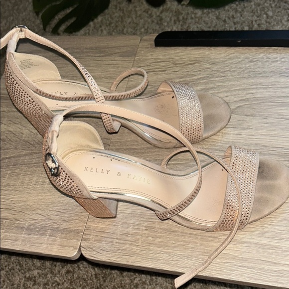 Kelly & Katie Tan Strappy Women's Heels - Picture 6 of 6